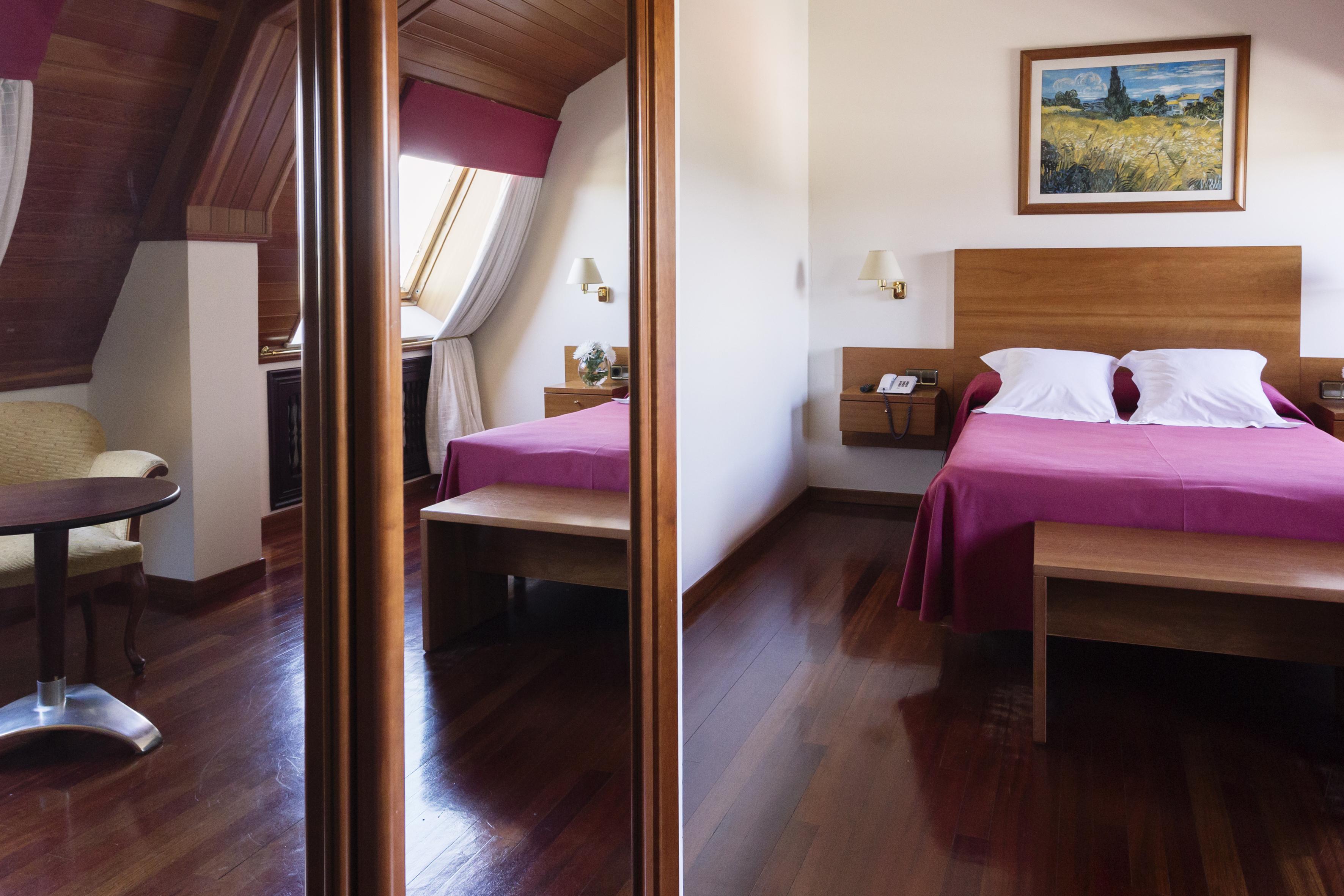 Hotel Valencia Ferrol Luaran gambar