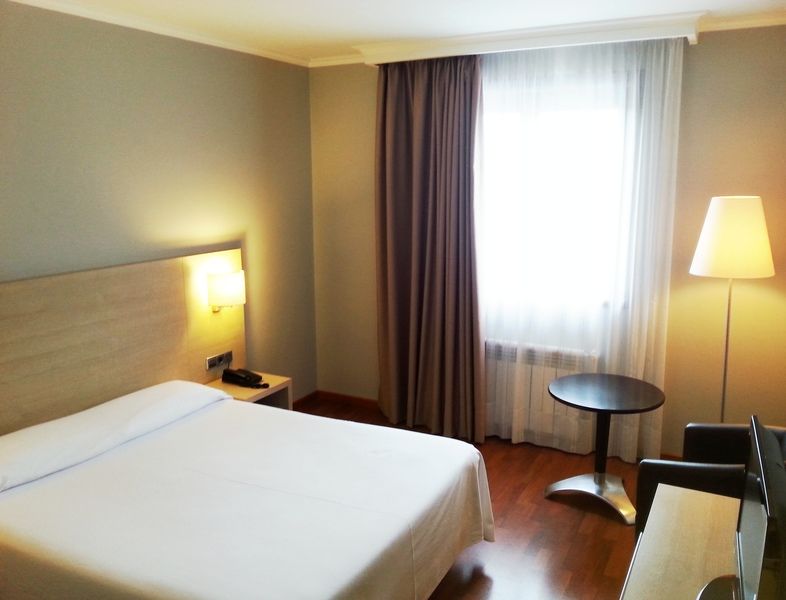 Hotel Valencia Ferrol Luaran gambar
