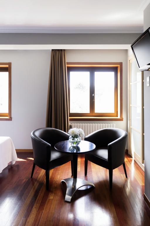 Hotel Valencia Ferrol Luaran gambar